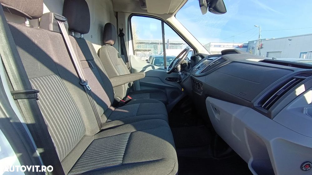 Ford Transit - 31