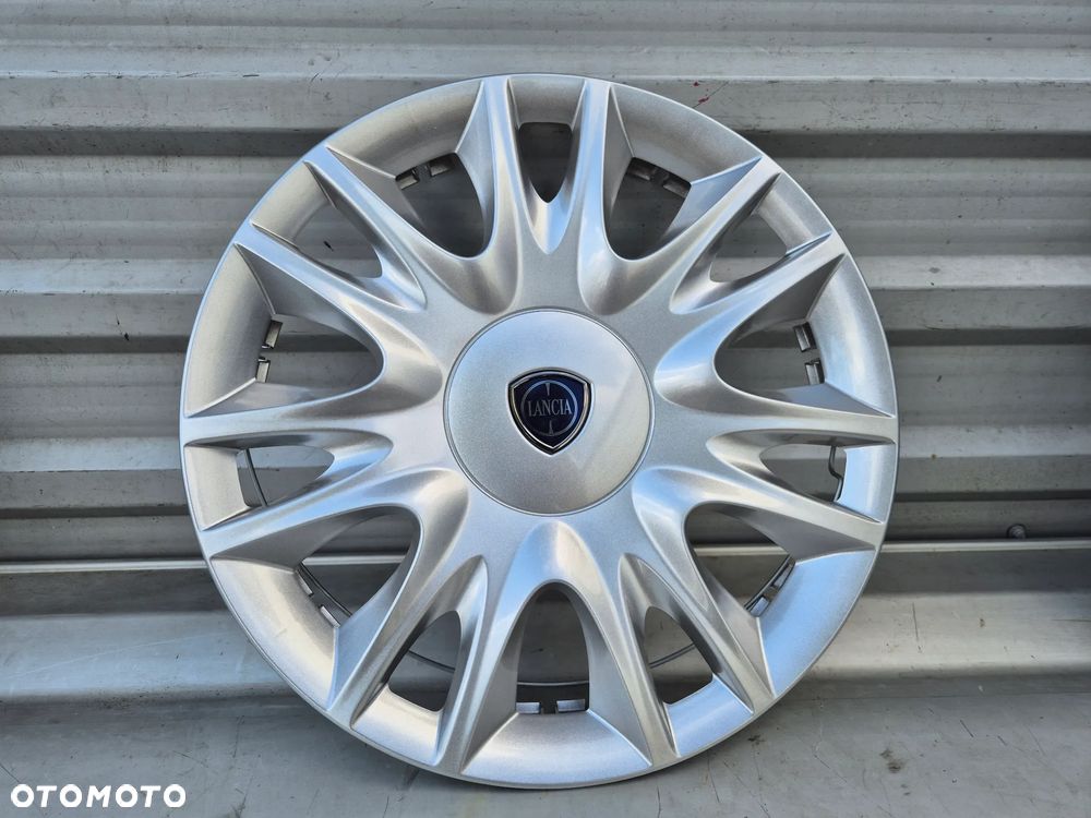 Kołpak Lancia Ypsilon 15" 735486214 - 2