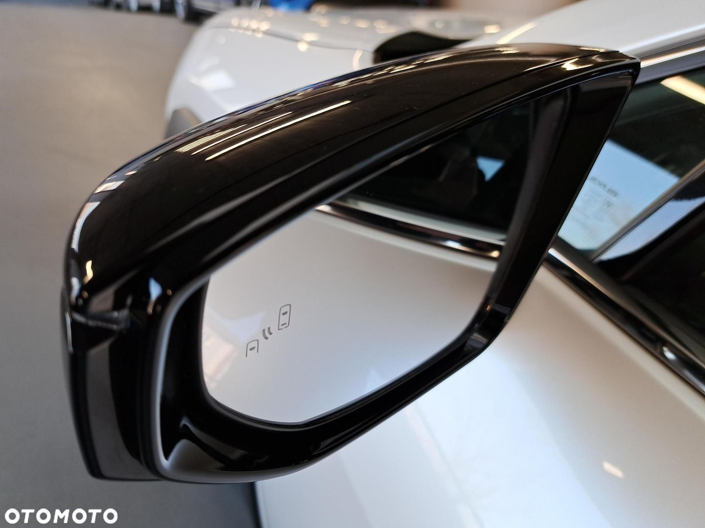 Lexus UX 200 GPF F Impression 2WD - 31