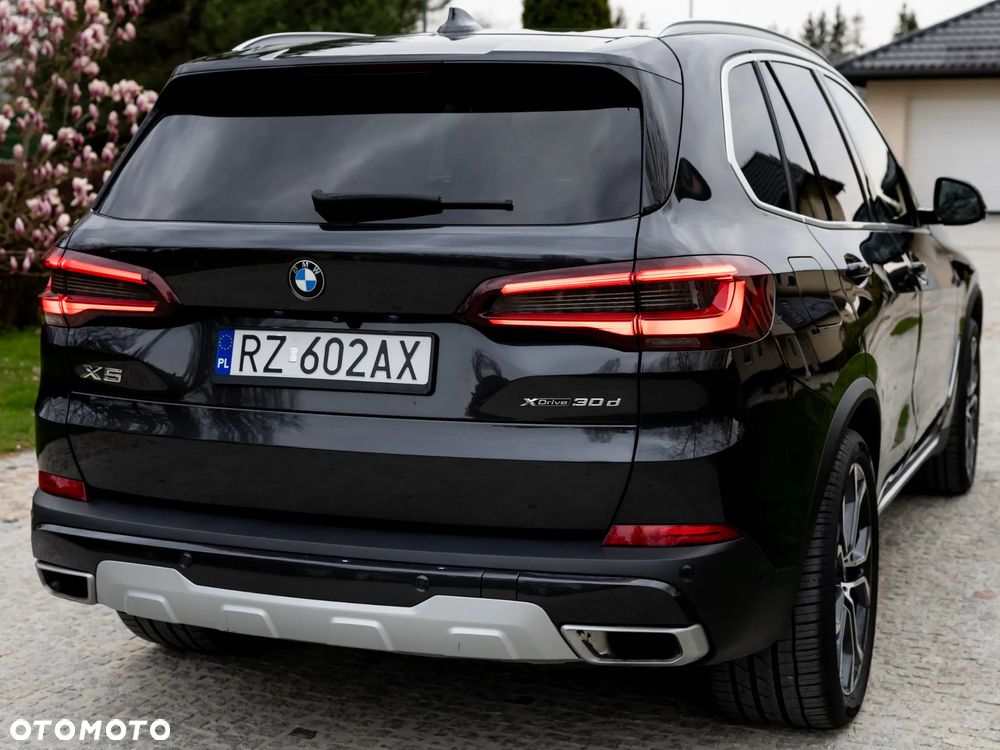 BMW X5 xDrive30d mHEV - 6
