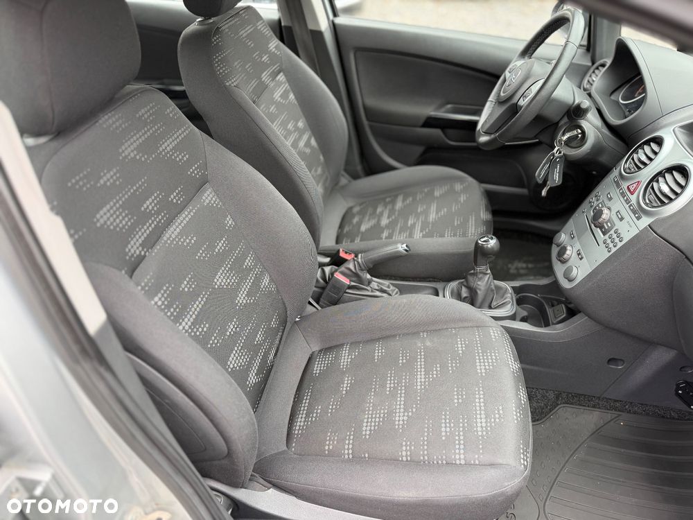 Opel Corsa - 20