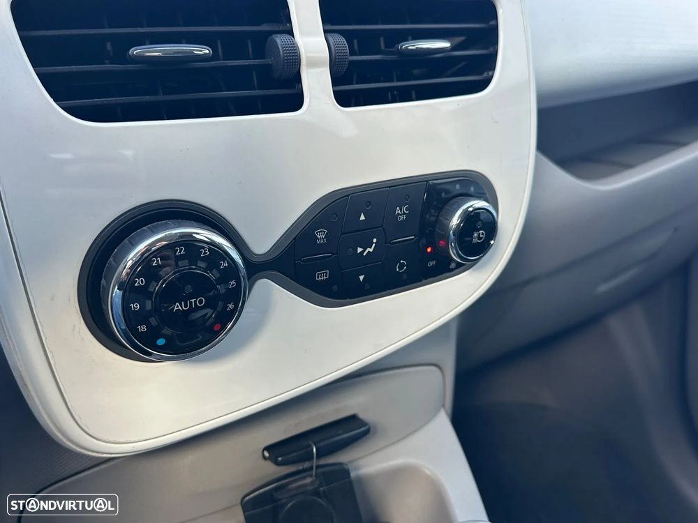 Renault Zoe (c/ Bateria) Life 40 Q90 - 6