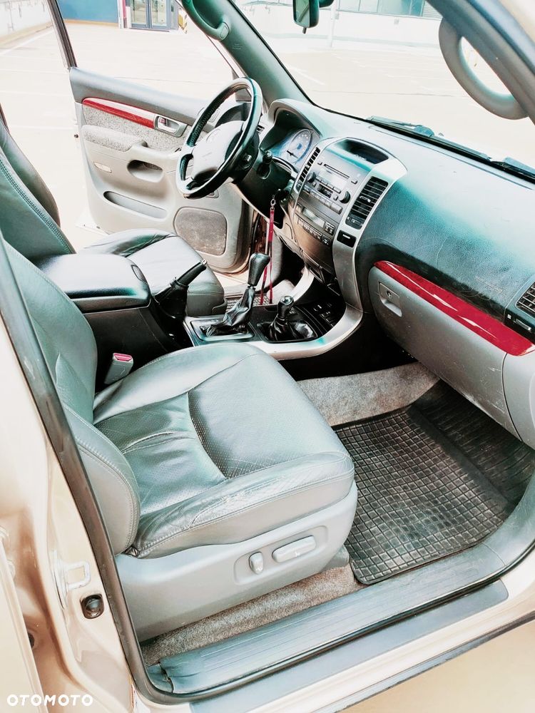 Toyota Land Cruiser 3.0 D Luna Comfort - 13