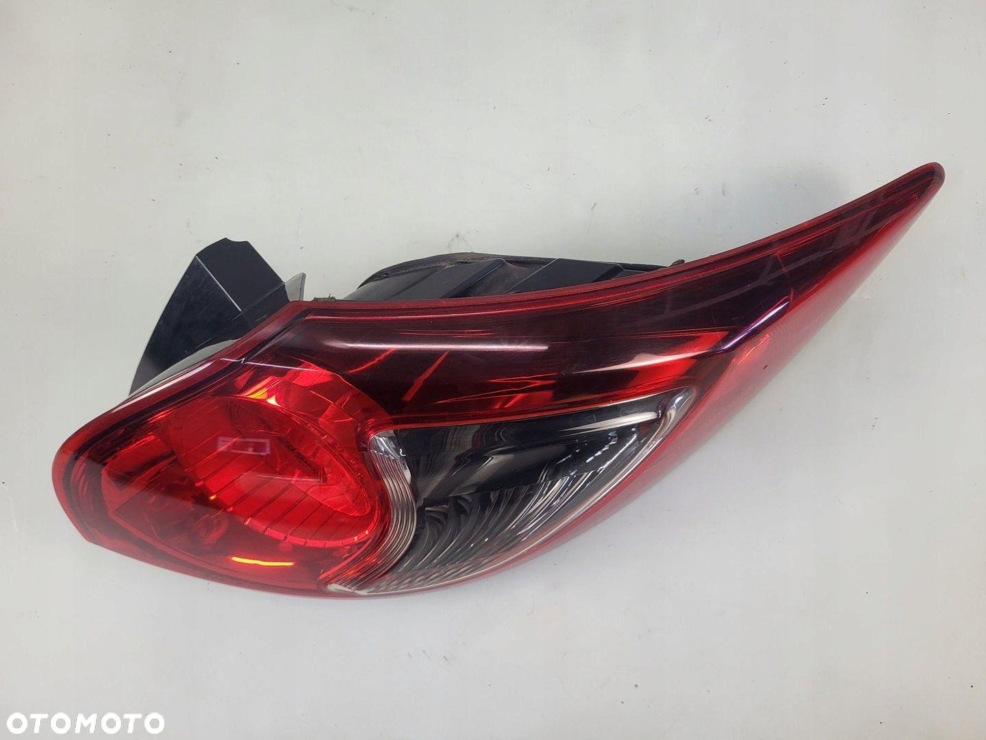 lampa prawy tył prawa tylna MAZDA CX-5 I KE STANLEY W0429 - 14
