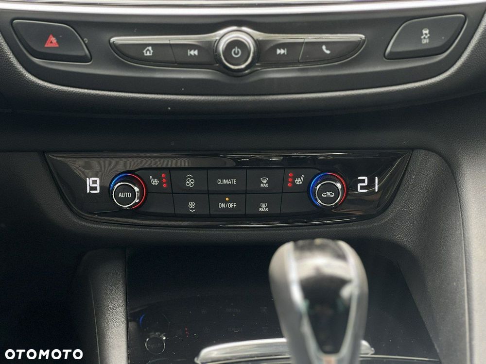 Opel Insignia 1.5 T Elite S&S - 23
