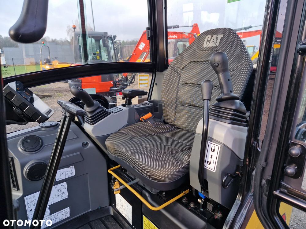 Caterpillar 301.6 , 301.8, 302.7 , Yanmar sv  26 Jcb 8026  Takeuczi TB 230 - 11