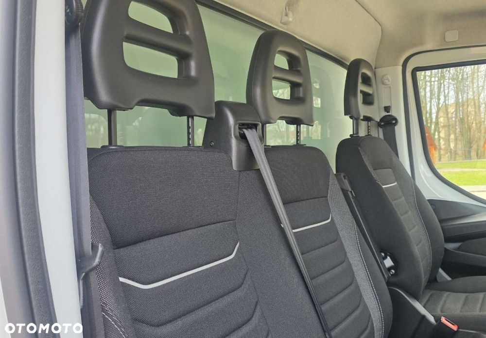 Iveco Daily 35S18 - 19