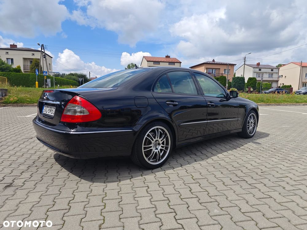 Mercedes-Benz Klasa E 320 CDI Elegance - 4