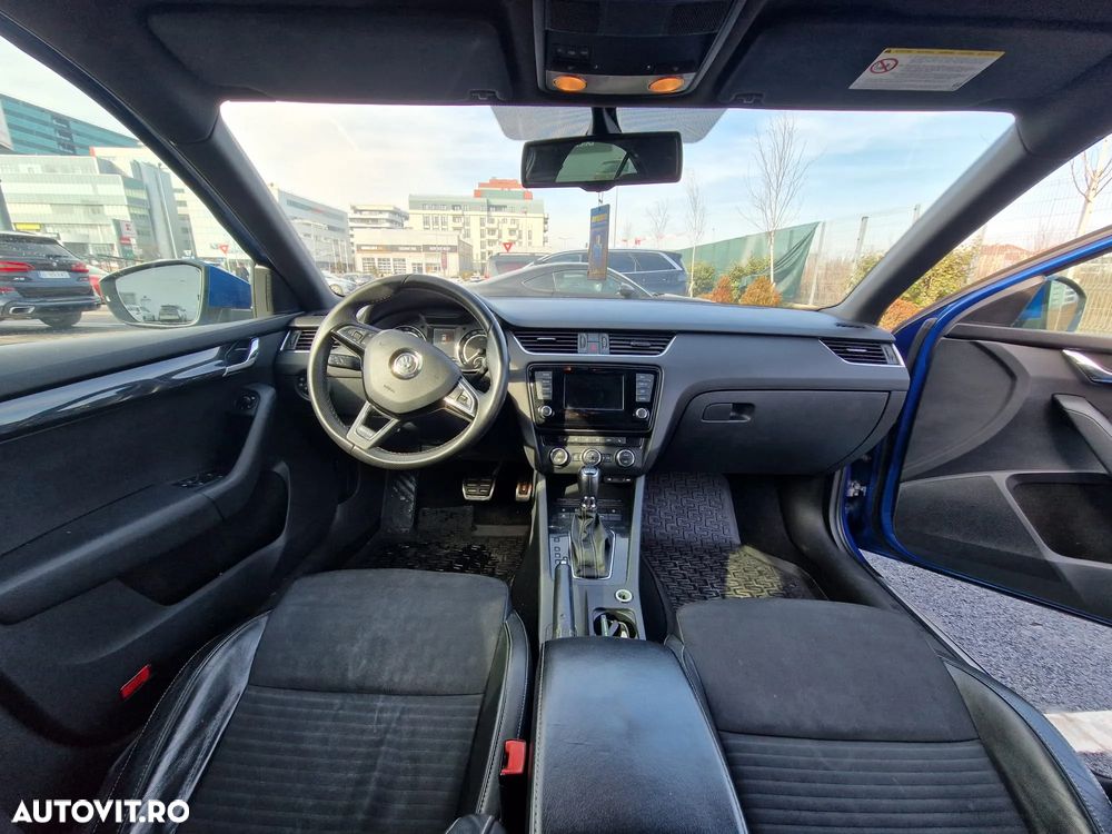 Skoda Octavia 2.0 TDI RS DSG - 7