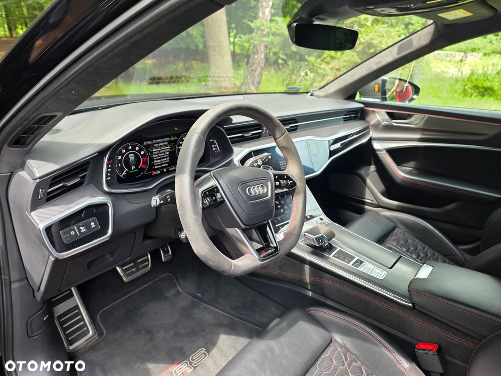 Audi RS6 Avant - 10
