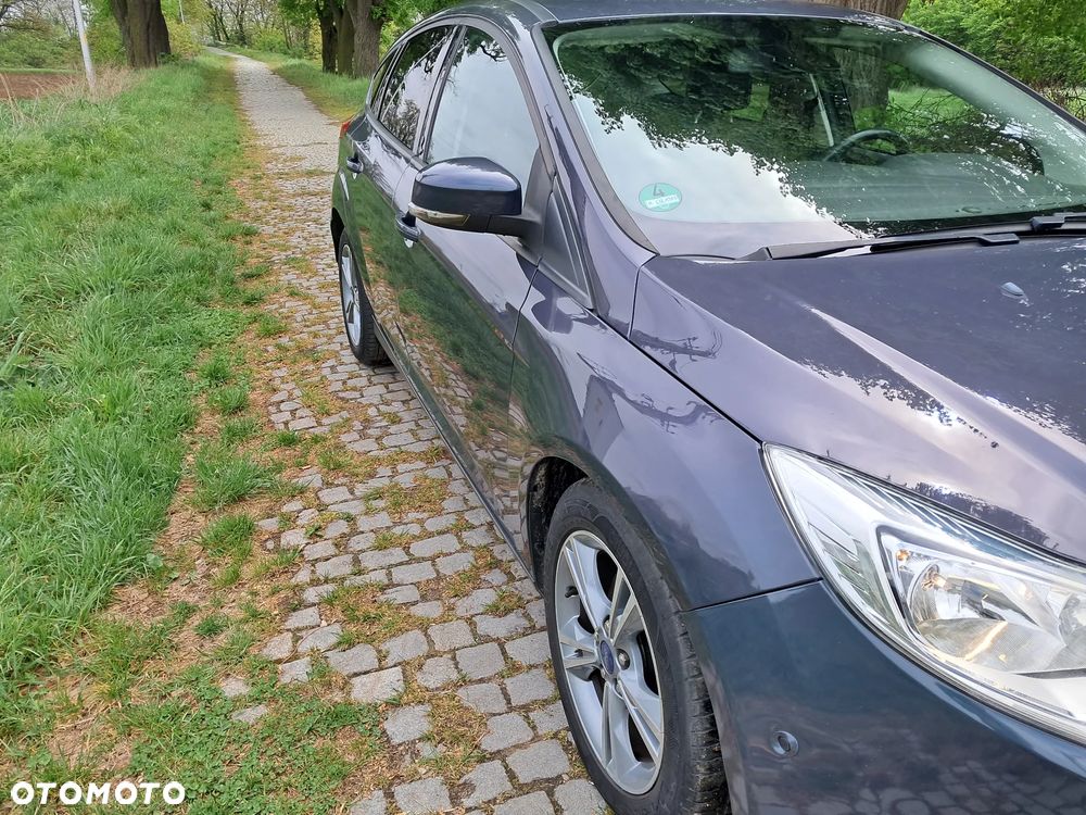 Ford Focus 1.6 TDCi DPF Champions Edition - 4