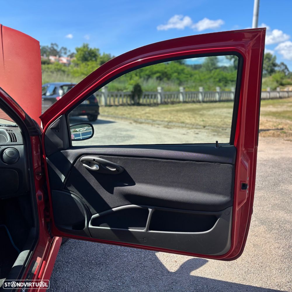 Fiat Punto 1.8 16V HGT - 10