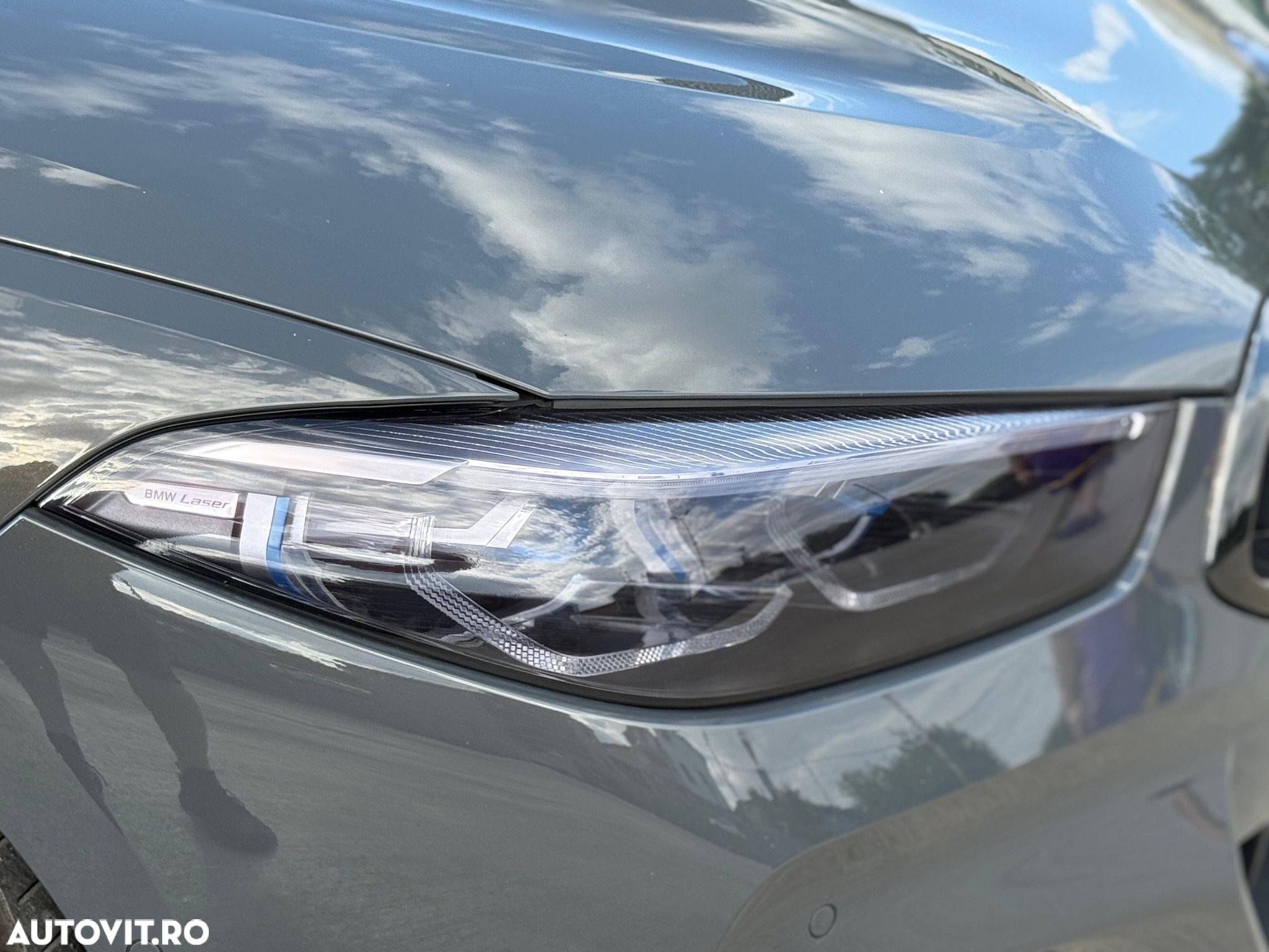 BMW Seria 8 840i - 13