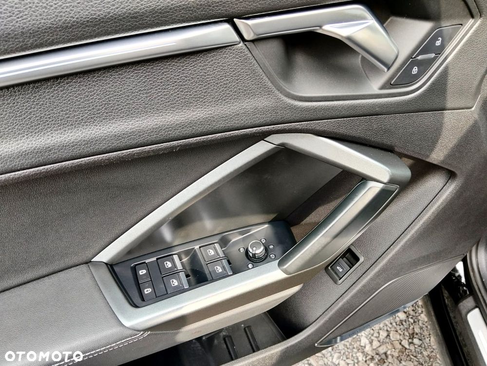 Audi Q3 45 TFSI Quattro S Line S tronic - 20
