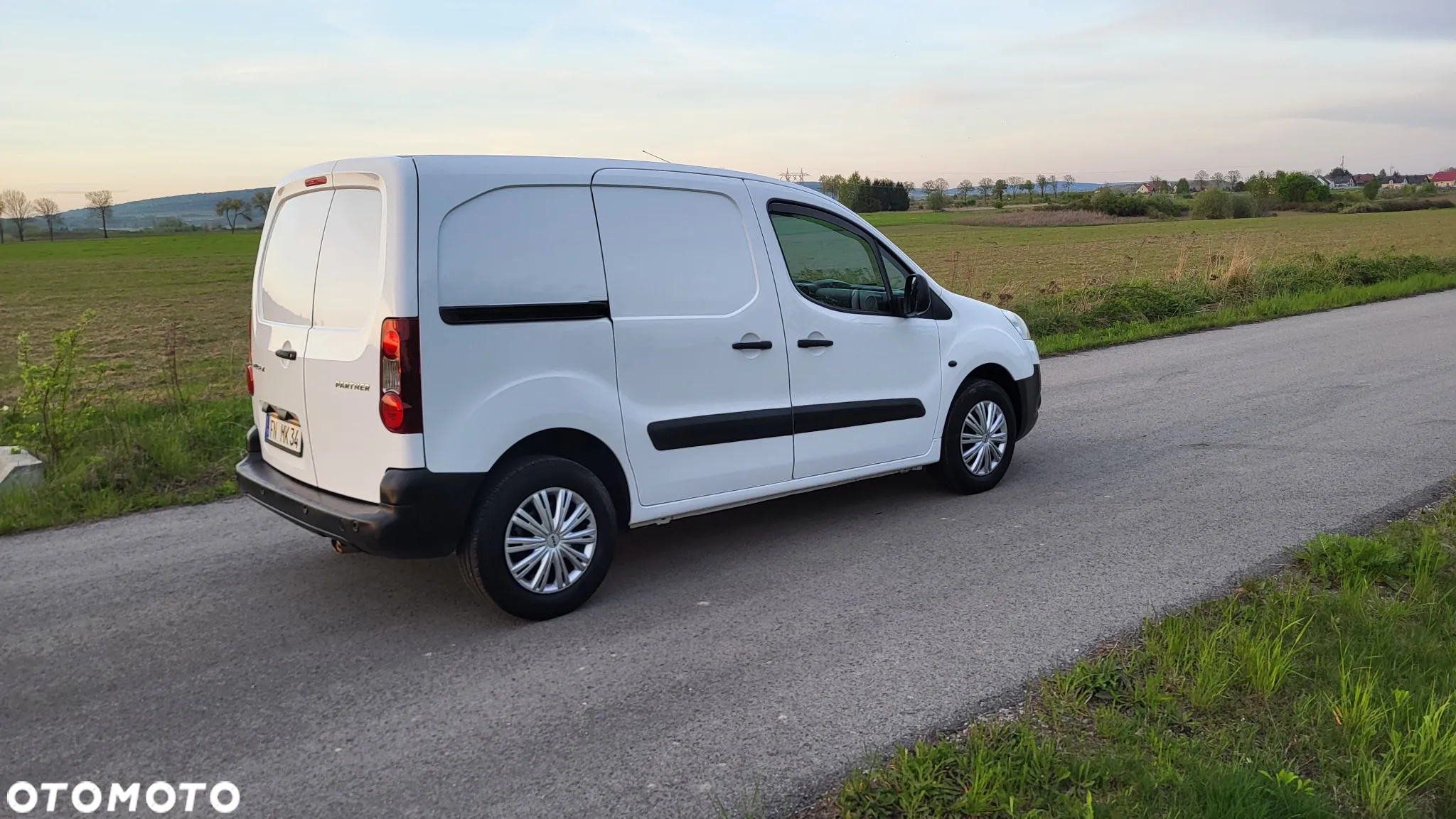 Peugeot Partner - 13