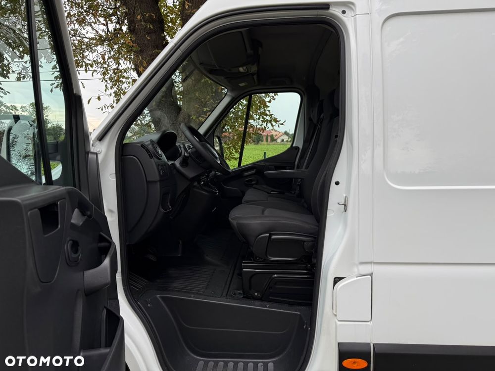 Renault Master - 20