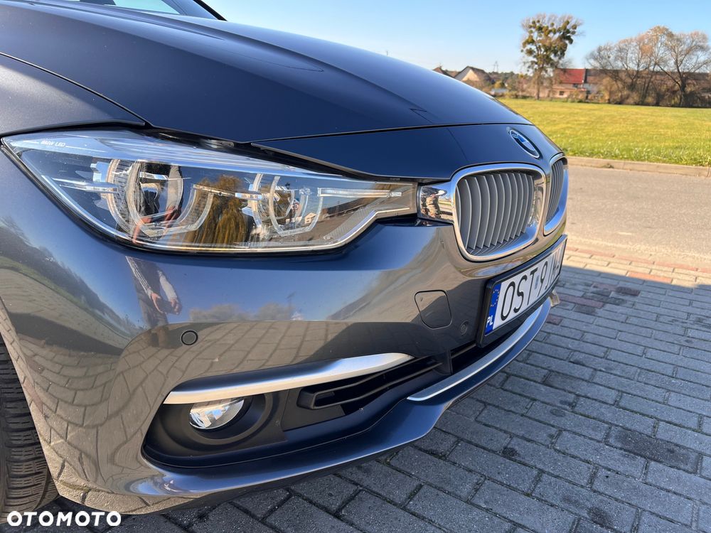 BMW Seria 3 320i Luxury Line Purity - 10