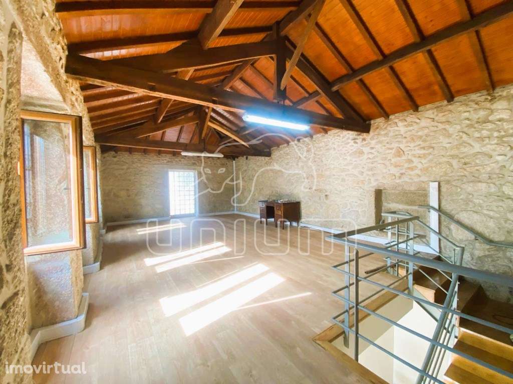 Prédio Vila de Punhe - Grande imagem: 3/9