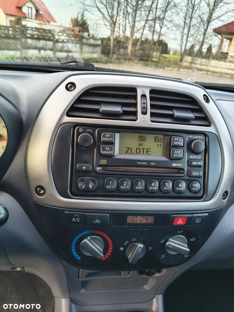 Toyota RAV4 4x2 Edition - 8