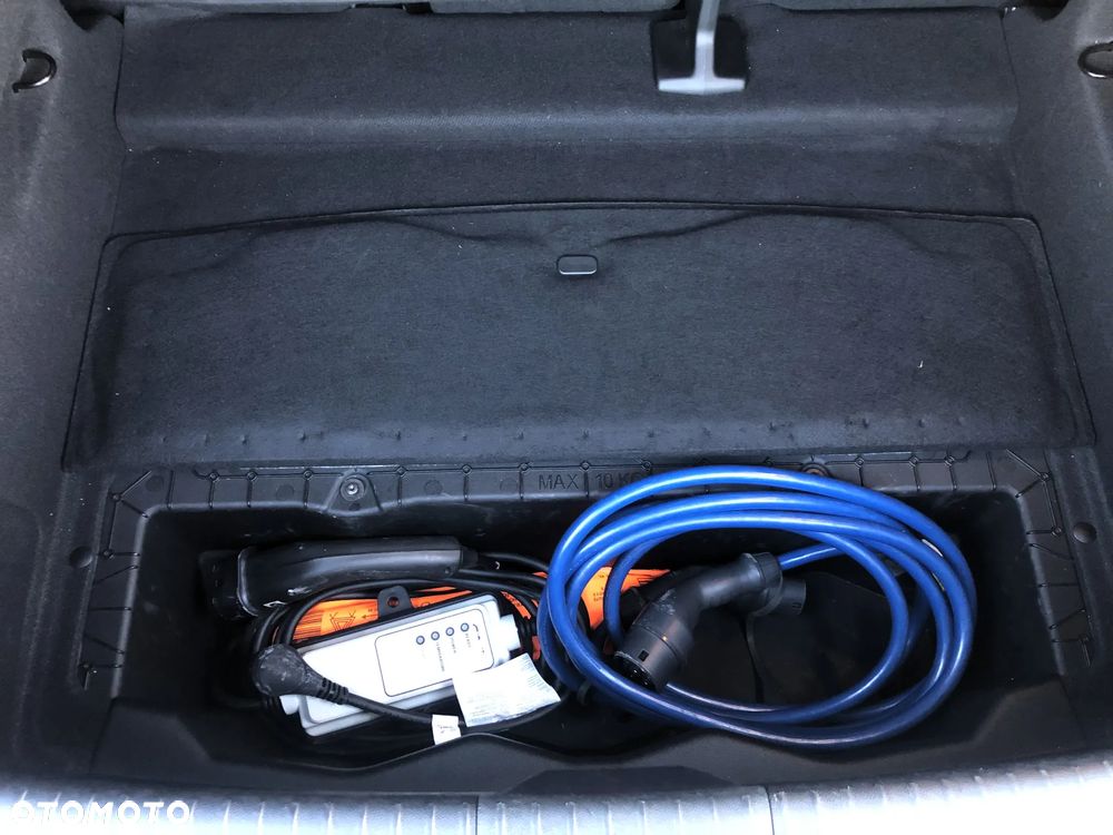 Renault Megane EV60 Techno - 32