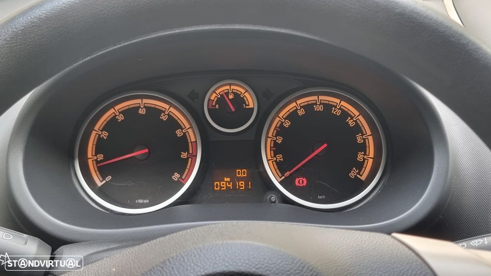 Opel Corsa - 21