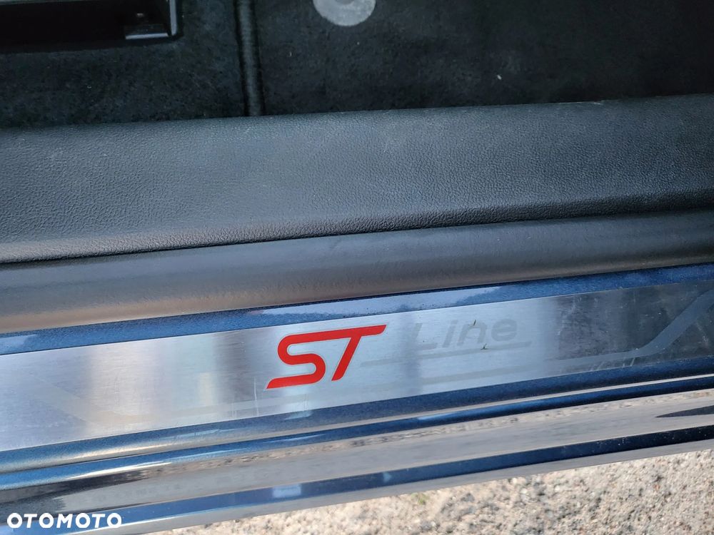 Ford Focus Turnier 1.5 EcoBoost Start-Stopp-System ST-Line - 24