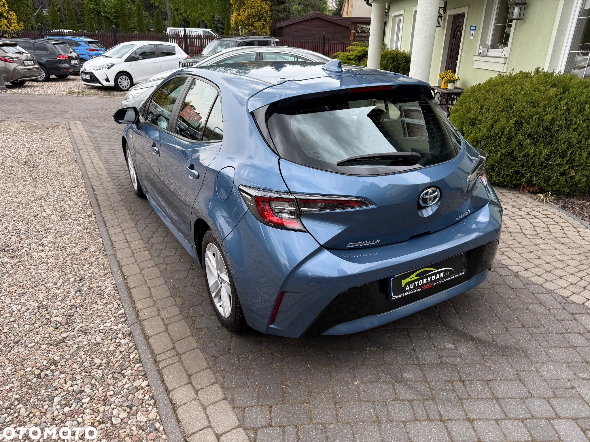 Toyota Corolla 1.8 Hybrid Comfort - 39
