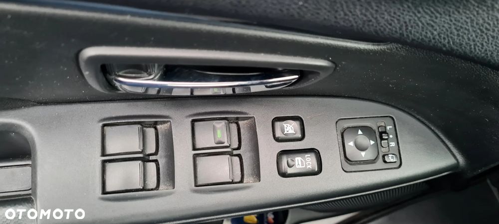 Mitsubishi ASX 1.6 2WD Intense - 27