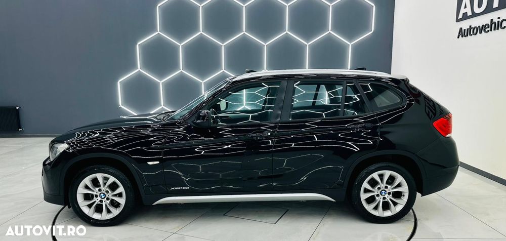 BMW X1 xDrive18d - 33