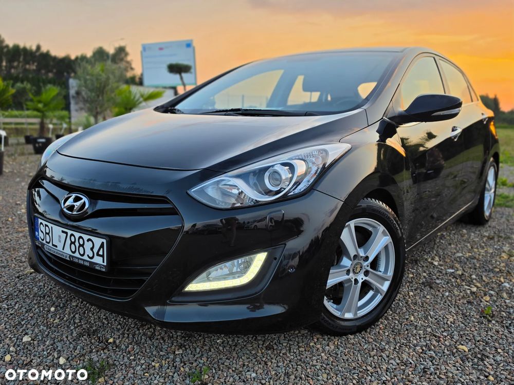 Hyundai i30 1.6 CRDi Premium - 3