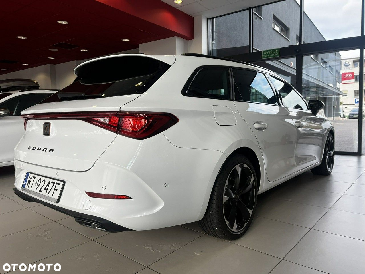 Cupra Leon Sportstourer - 3