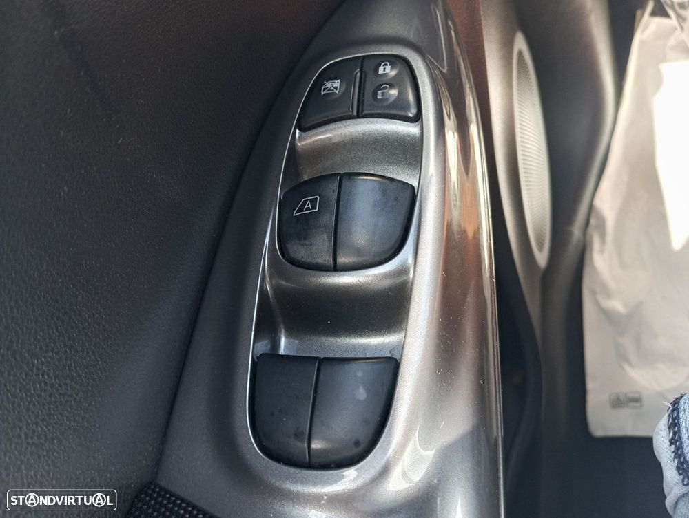 Nissan Juke 1.5 dCi Acenta - 12