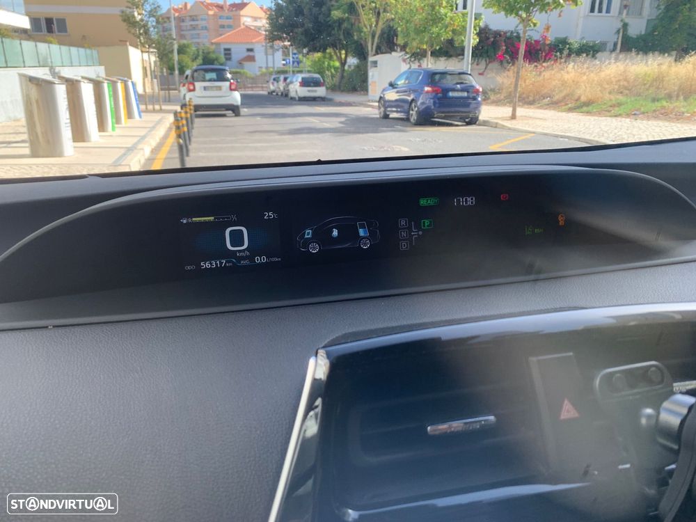 Toyota Prius 1.8 Luxury Pele - 11