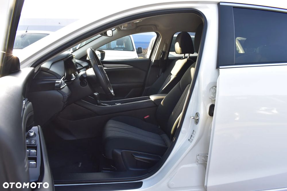 Mazda 6 2.0 SkyJoy - 11