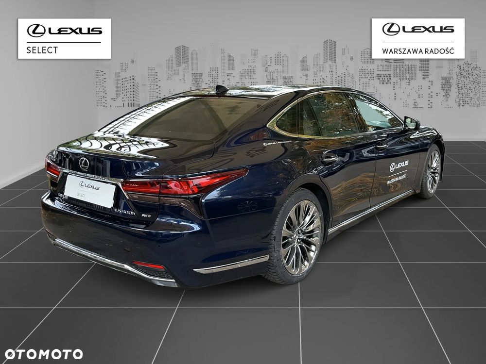 Lexus LS - 3