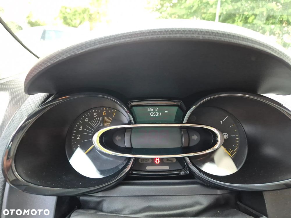 Renault Clio - 11