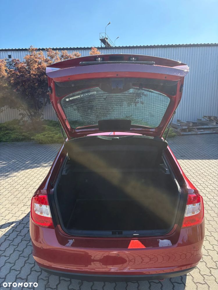 Skoda RAPID Spb 1.6 TDI DPF Ambition - 12