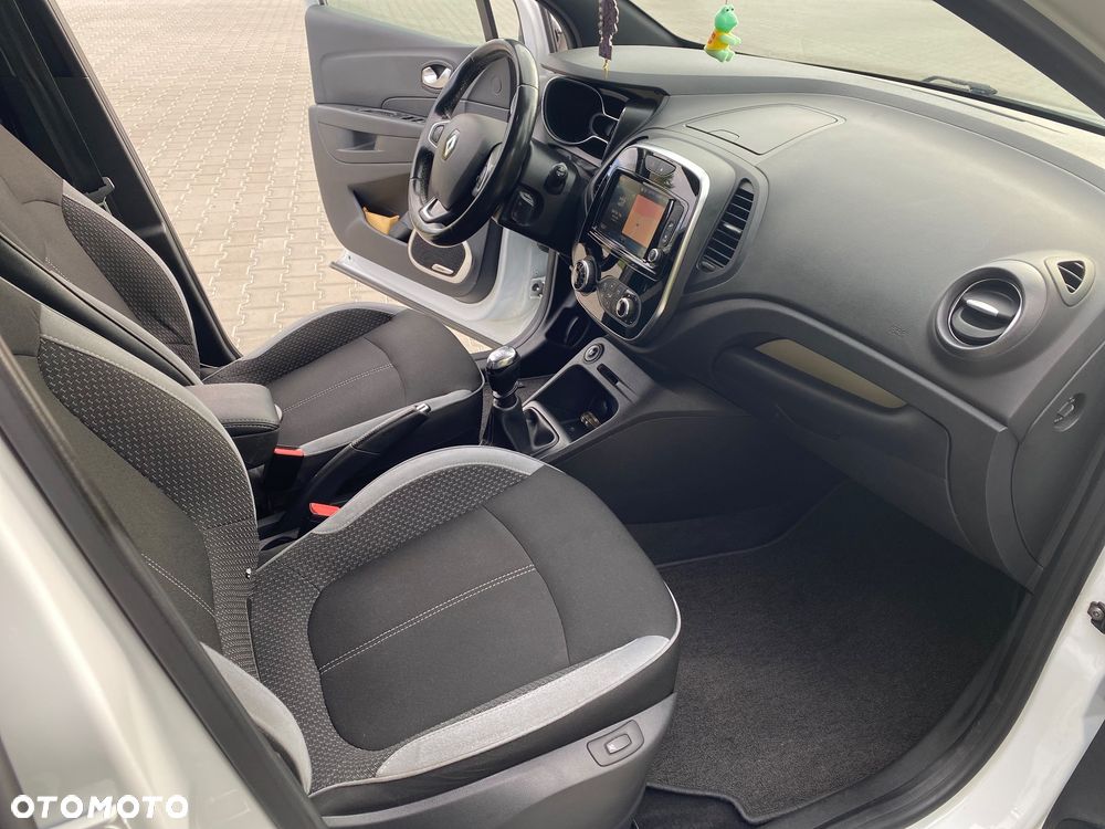 Renault Captur ENERGY TCe 120 Bose Edition - 11