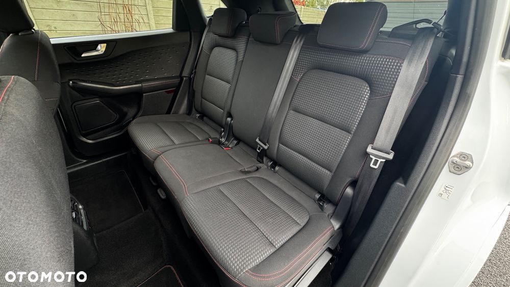 Ford Kuga 2.0 EcoBlue mHEV FWD ST-Line - 19