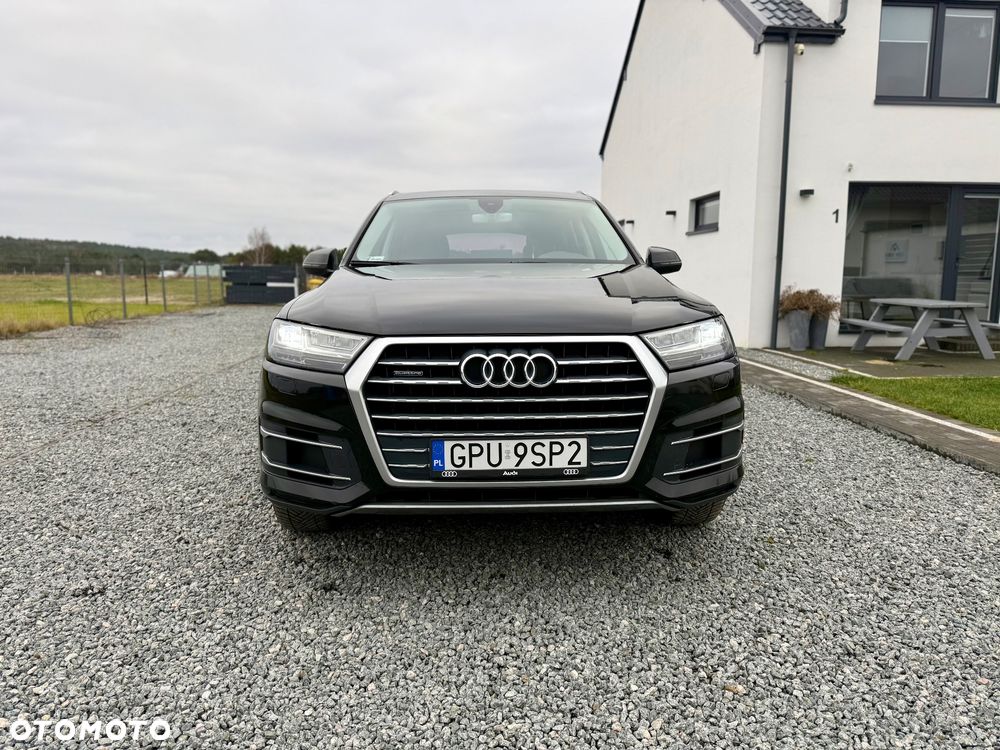 Audi Q7 - 2