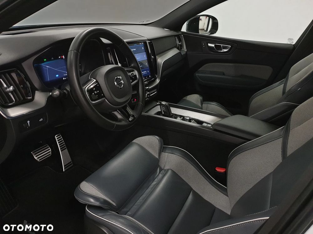 Volvo XC 60 B4 D Geartronic RDesign - 9