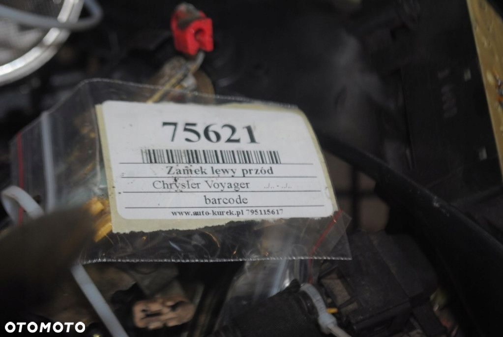 CHRYSLER VOYAGER I ZAMEK LEWY PRZÓD - 3