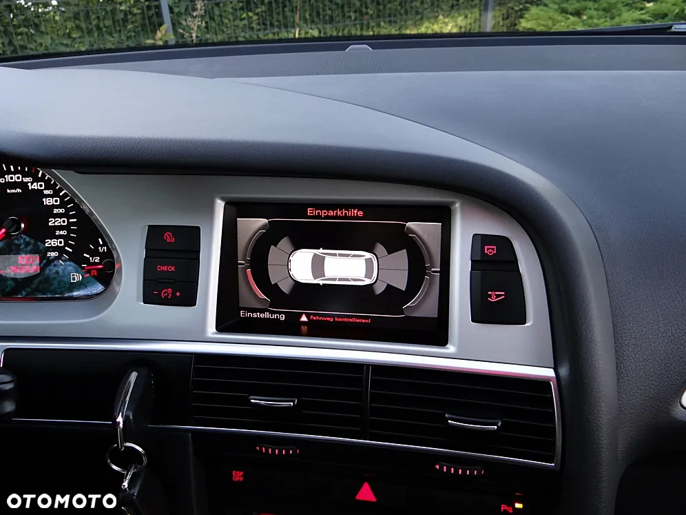 Audi A6 - 32