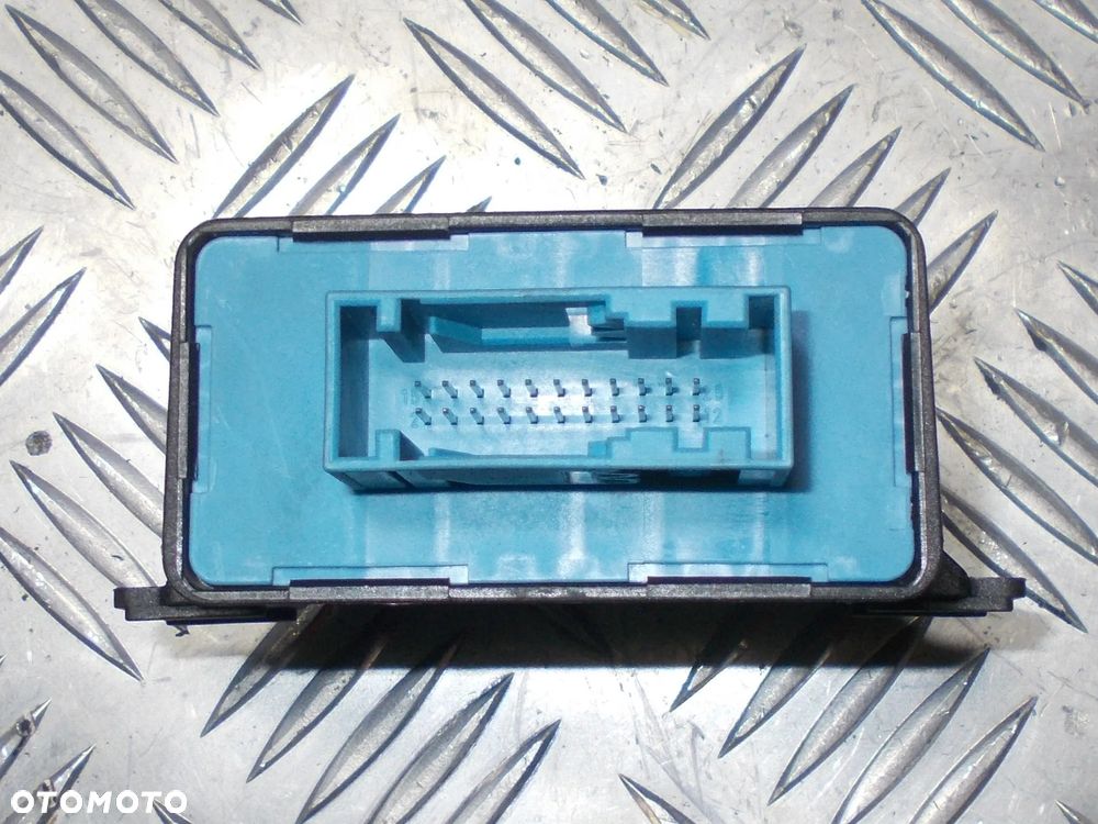 Audi A4 B7 A6 C6 A8 D3 Q7 moduł świateł - 2