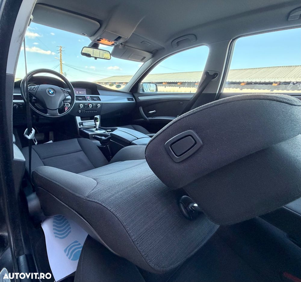 BMW Seria 5 520d Aut. Edition Exclusive - 25