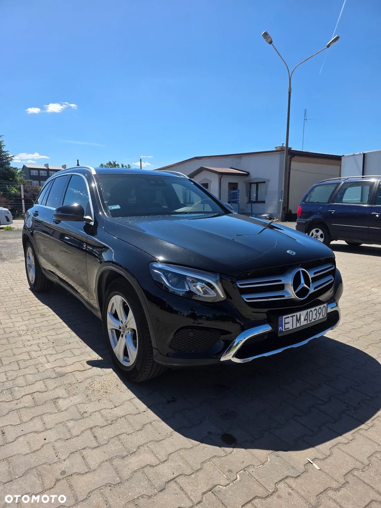 Mercedes-Benz GLC 250 4-Matic - 2