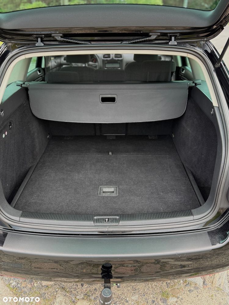 Volkswagen Golf 1.6 TDI DPF Style - 31