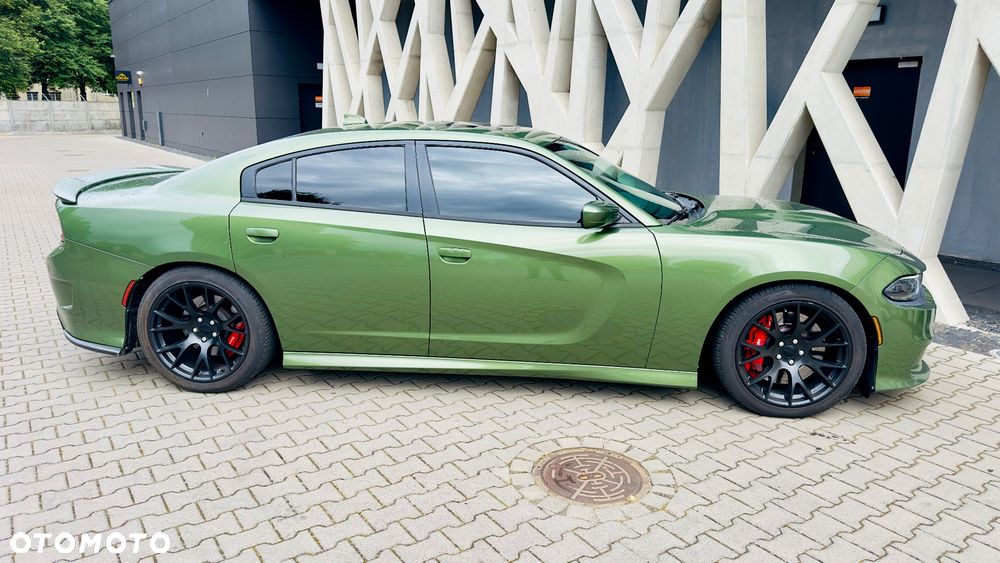 Dodge Charger - 27