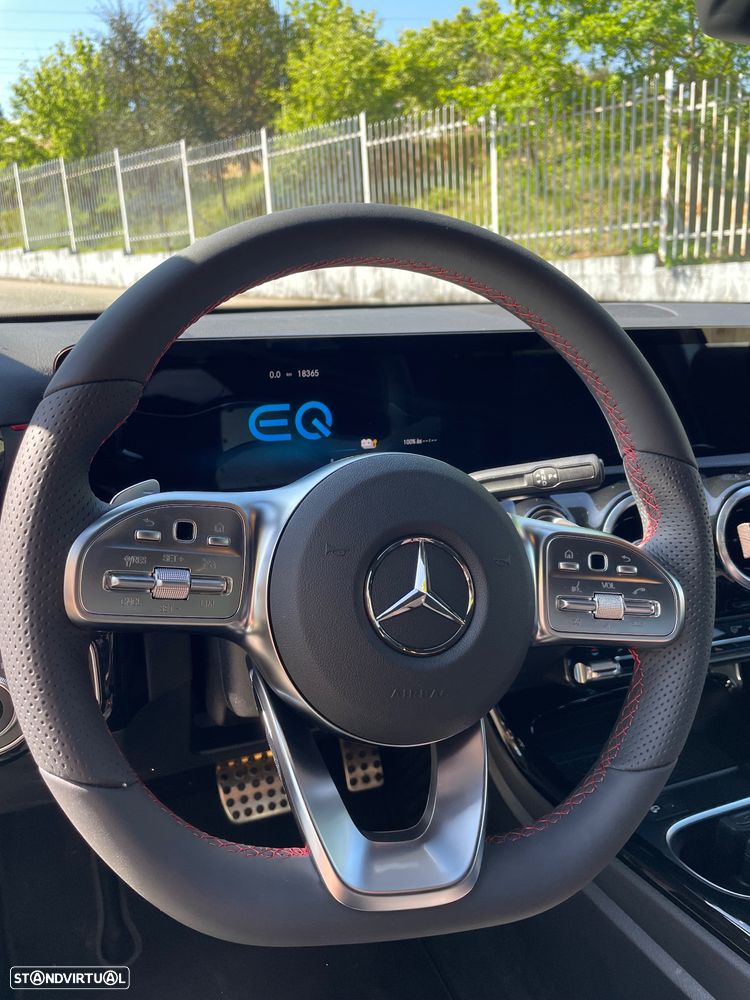 Mercedes-Benz A 250 Limousine e 8G-DCT AMG Line - 5