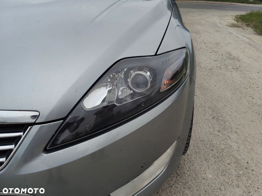 Ford Mondeo 2.0 TDCi Ghia - 8